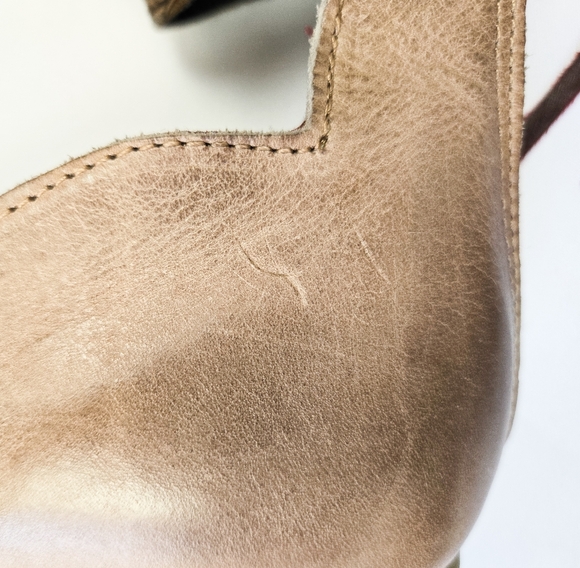 EUC Freebird Maribel Shoes, Taupe - Picture 10 of 13